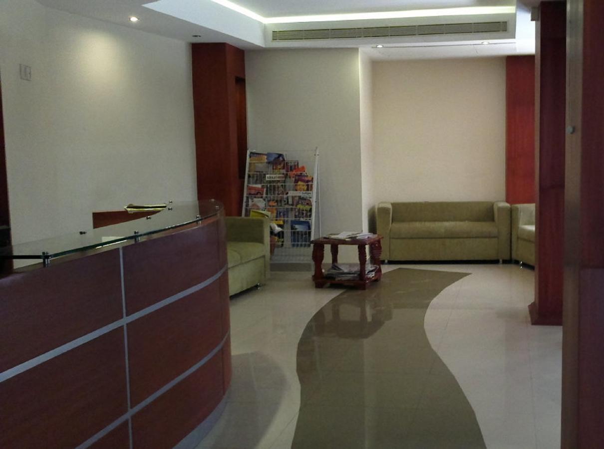The Rubis Hotel Kottakkal Bagian luar foto